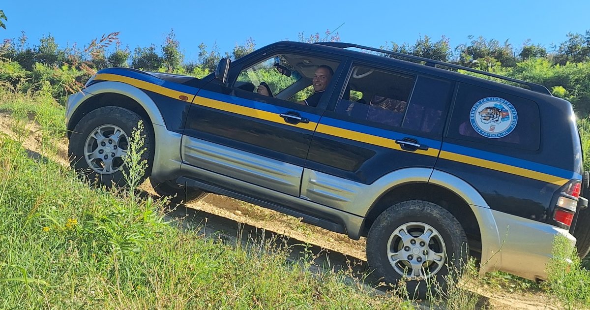 Al momento stai visualizzando Guida sicura in fuoristrada: il corso a Force, e un Pajero che ha stupito l’istruttore