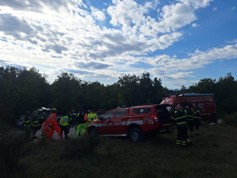 Scopri di più sull'articolo Cercare una persona nel bosco: la giornata con i vigili del fuoco all’Eremo di Santa Sperandia